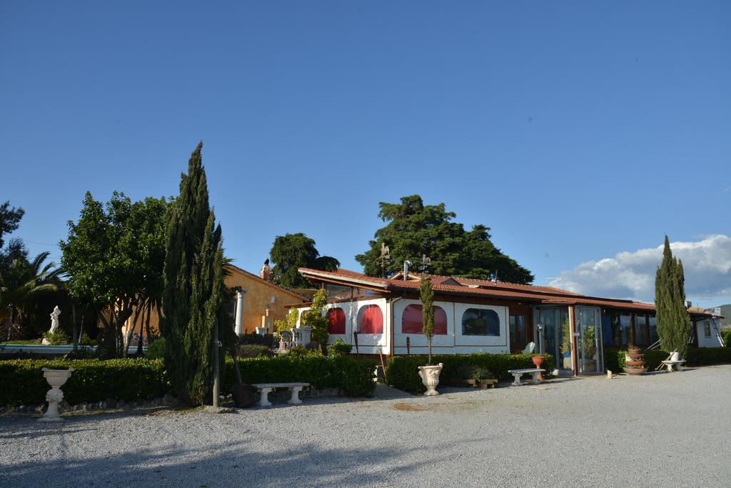 Agriturismo Borgo Dell'Aschetto Marina di Cerveteri 外观 照片